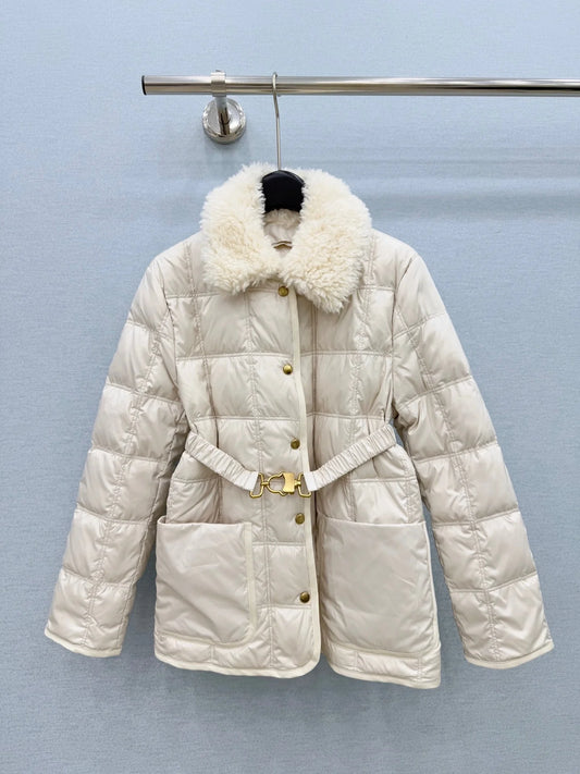 Women Winter Padded Coat With Furry Collar And Zipper Closure