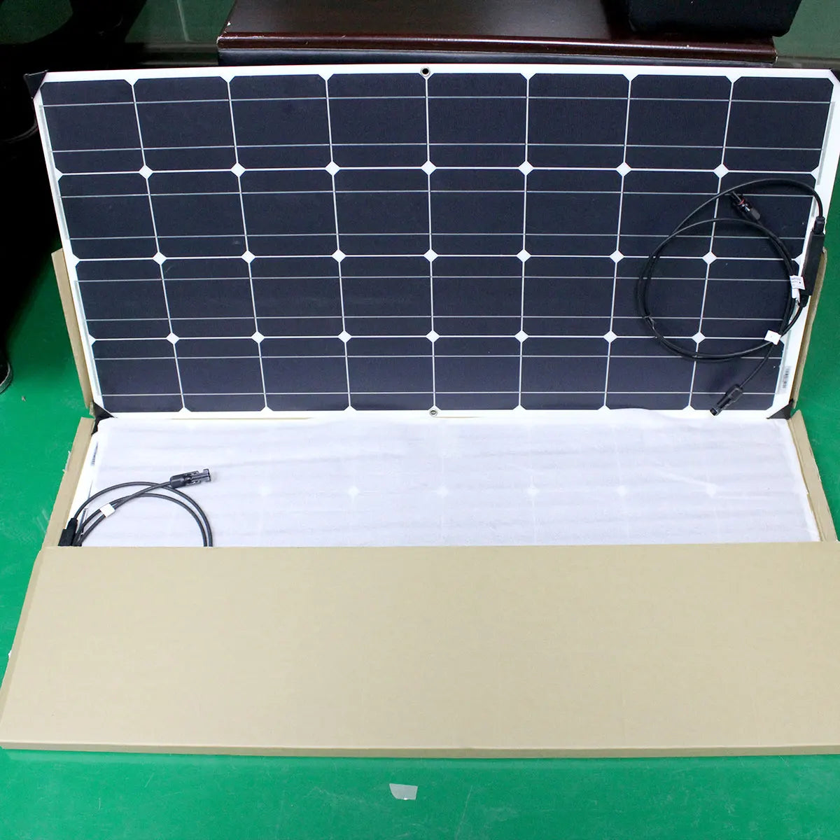 Asunerge 100W 12V Flexible Monocrystalline Solar Panel Kit