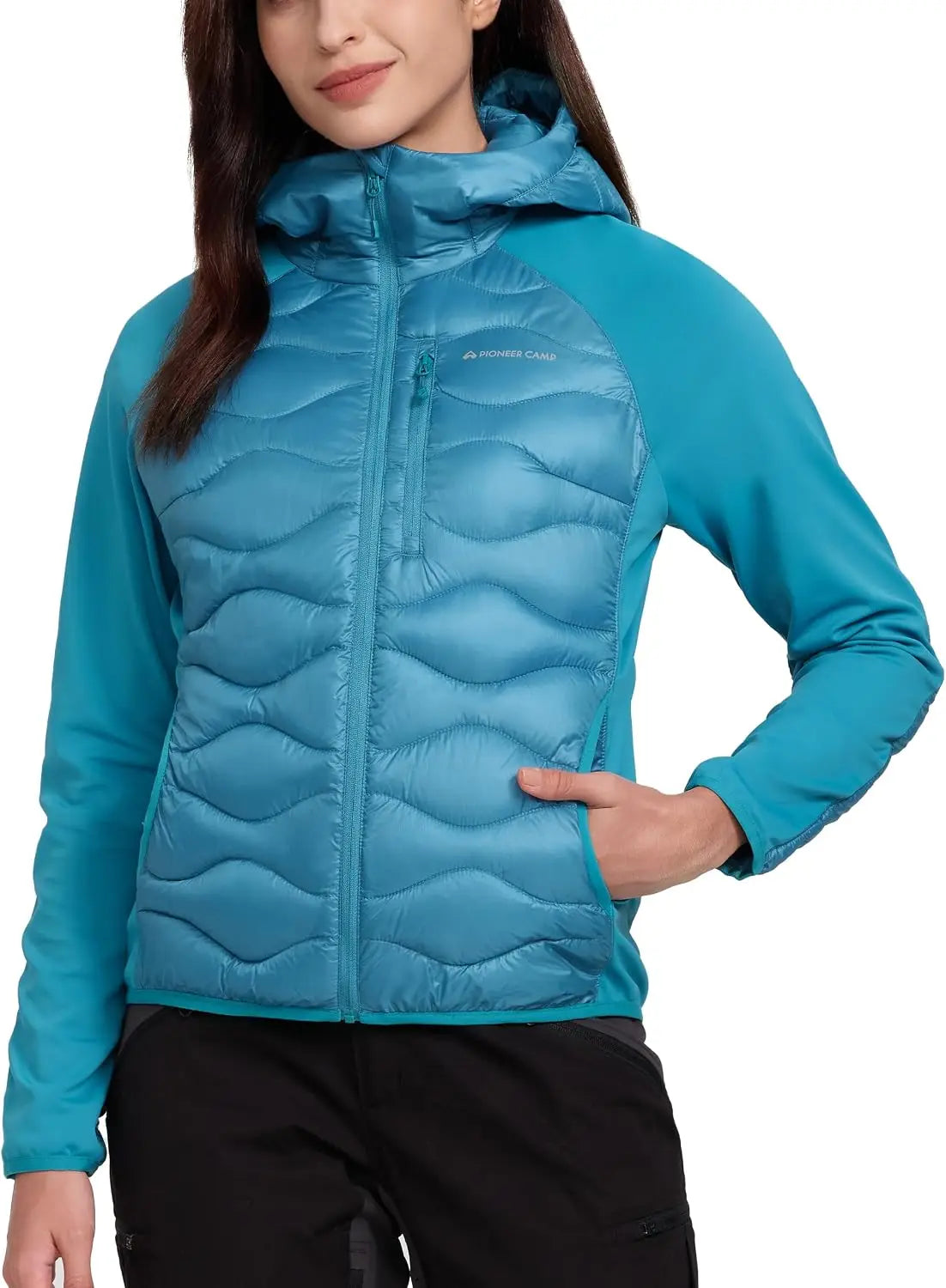 Pioneer Camp Women Packable Insulated Running Jacket